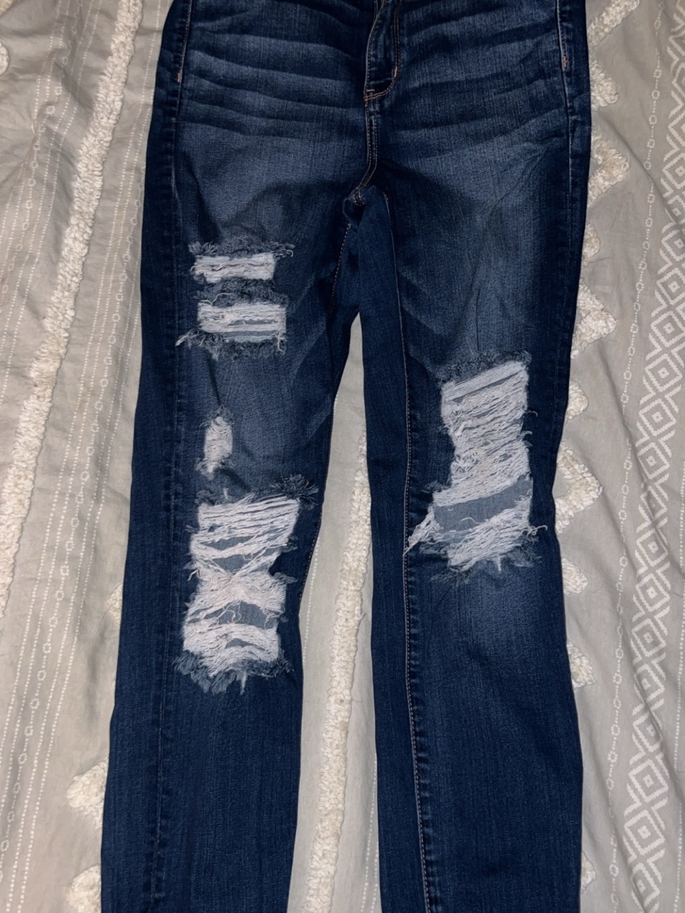 American Eagle Outfitters Dark Blue Distressed Jeggings